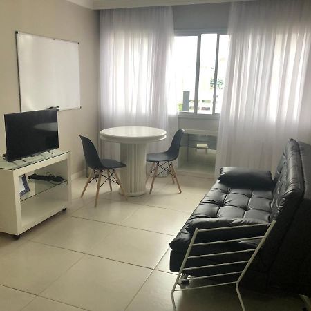 Apartamento Centro/Batel Apartment Curitiba Exterior photo
